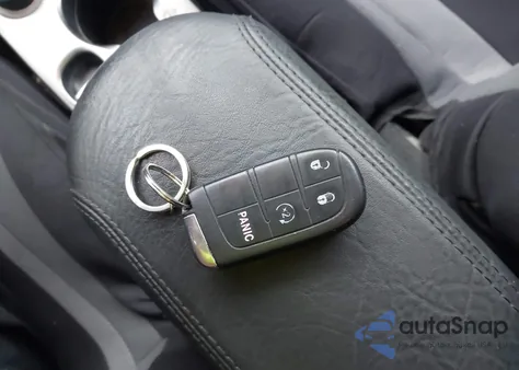 2016 Fiat 500X Trekking z USA, uszkodzony, nr VIN ZFBCFYCT3GP368774